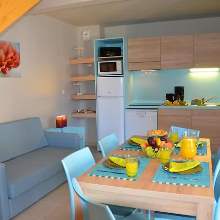 Casa vacanze Coastal For 6 In *
